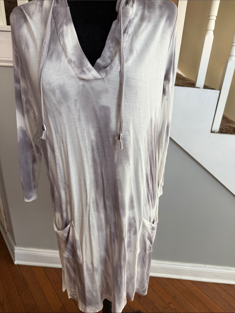 new directions Light Gray and Cream Tie-Dye Hooded Long Sleeve Dress